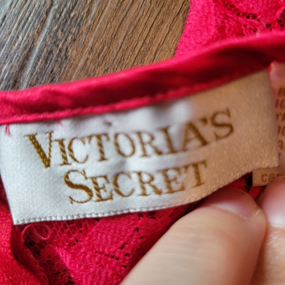 Vintage Gold Tag Victoria's Secret Red Lace Teddy Bodysuit - Picture 5 of 7